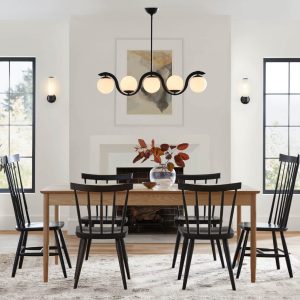 The Best Way to Illuminate a Dining Room